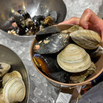 DESIGN FOOD MARKET - 