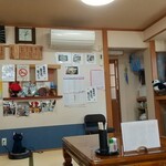 橋本屋食堂 - 店内