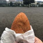 あいあい - 細かなパン粉のフィッシュフライみたいなカタチのカレーパン