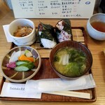 定食 美松 - おむすび定食。