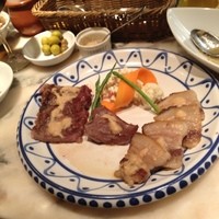 イベリコ・バル 門仲 - 三種のイベリコ豚肉のロースト