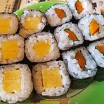 グルメ回転寿司 函太郎 - 玉子巻ごぼう巻