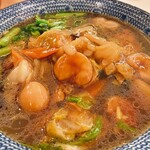 健康中華 青蓮 - 五目スープ麺とミニ麻婆丼セット、1,020円。