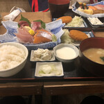 磯丸水産 - お刺身定食