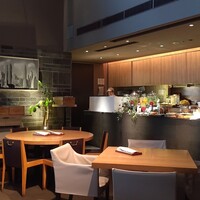 AWkitchen TOKYO 新丸ビル店 - 広くて