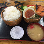 タカマル鮮魚店 - 