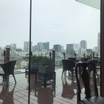 表参道うかい亭 - 席からの風景。カフェです。