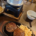 薪焼きハンバーグと厚切りステーキ　薪たま - 