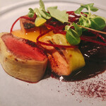 ベージュ アラン・デュカス 東京 - フォアグラと蝦夷鹿
      美味しすぎる