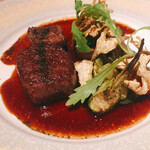 ベージュ アラン・デュカス 東京 - 和牛も素晴らしく美味しかった