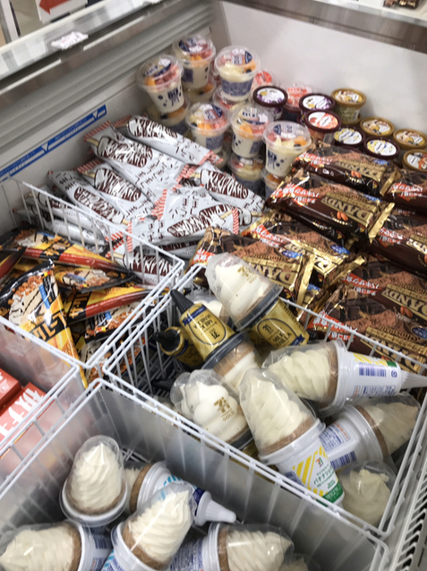 ハニワ　まとめ売り ロクサーニ サマータイヤ ホイール4本セット BADX バトルシップ NEO