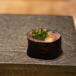 寿司 赤酢 - 鯖の海苔巻き