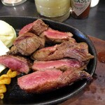 肉と米 ハジメ - 牛タンレアステーキ