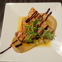 The Living Room with SKY BAR - 