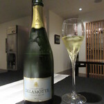 日本料理 TOBIUME - ①シャンパーニュ・ドゥラモット