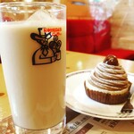 コメダ珈琲店 - アイスミルクコーヒー（ガッツリ加糖）