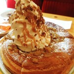 コメダ珈琲店 - ピサの斜塔