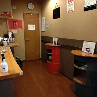 禁煙立呑み ゼファー食堂_2