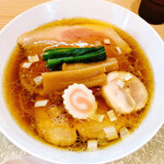 中華そば 深緑 - 羅臼昆布と鮭節の中華そば  ロース  @1,100  
      プレミアムトッピング  もろみポーク バラ　@200