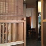 Takumi Ichisawa - 店内