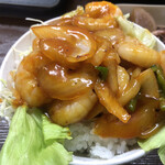 居喰処 光 - 2020/10/20
      本日の日替り 海老チリ丼 500円