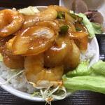 居喰処 光 - 2020/10/20
      本日の日替り 海老チリ丼 500円