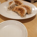 馬さん餃子酒場 - 