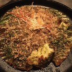 ぷれじでんと千房 - 千房焼 断面