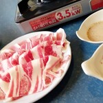 和みdining 笑琉 - 牛バラ肉、豚ロース肉