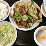 萬新菜館 - 【’20.5】4.キャベツと豚肉の中華味噌炒め　780えん