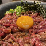 精肉・卸の肉バルSanoso - 