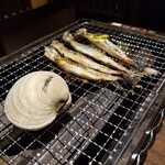 濱焼北海道魚萬 - 自分で焼きます