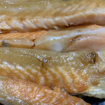 魚藤 ふじや商店 - 脂が乗っていて、とても美味しいっ！！