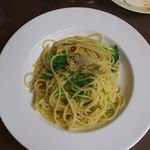 マグノリア - ブロッコリとアンチョビ風パスタ