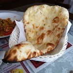 New Kathmandu kitchen Chogo - ナン。大きめ。食べやすい。