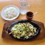 Resutoran Korona No Terasu - テラスの鉄板焼き肉(820円)です。