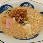 リンガーハット - とくちゃんぽん背脂とんこつ醤油