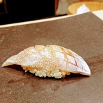 鮨 龍次郎 - 春子