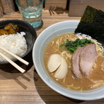 横浜ラーメン 渡来武 - 