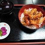 Nihonbashi - ランチの海老天丼