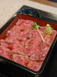 肉屋 黒川 - 