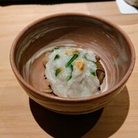 匠 進吾 - 先付けは里芋のすり流し、春菊と舞茸