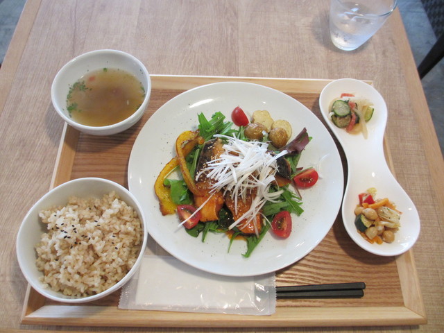 Light Side Cafe ライトサイドカフェ 新高円寺 洋食 食べログ