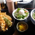 Udon Sankei - 天丼セット（1,080円）