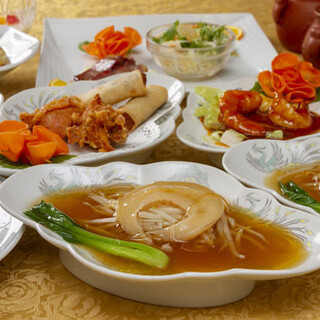 [Tabelog Limited Course] Comes with stewed shark fin ◆ Offered at a special price!