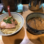 煮干麺 新橋 月と鼈 - 濃厚煮干しつけ麺並