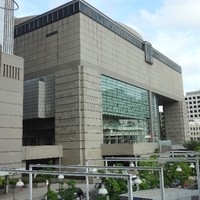 ウルフギャング・パック カフェ 愛知芸術文化センター店 - 愛知芸術文化センター　　お店は、１０階です。