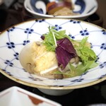 古材の森 - ◆鶏天きのこ餡かけ・・鶏天は3個で柔らかい、多分胸肉かと。 餡はかなり薄味ですので、もう少し濃くてもいいような気がしますが。