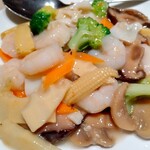 Chuukaryouri Mandoukou - 海鮮三種の野菜炒め