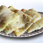 cheese naan